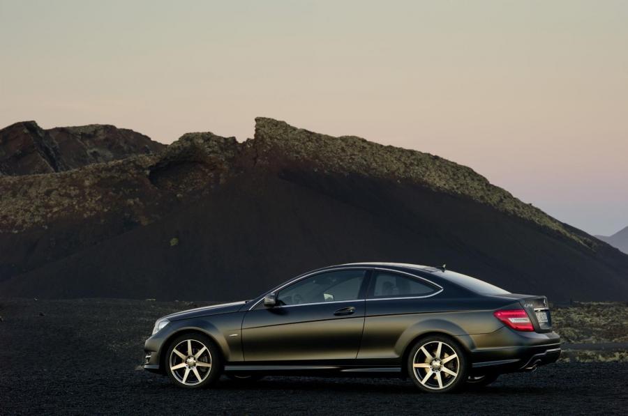  Mercedes-Benz C-Class Coupe 2012 года  (фото 79 из 99)